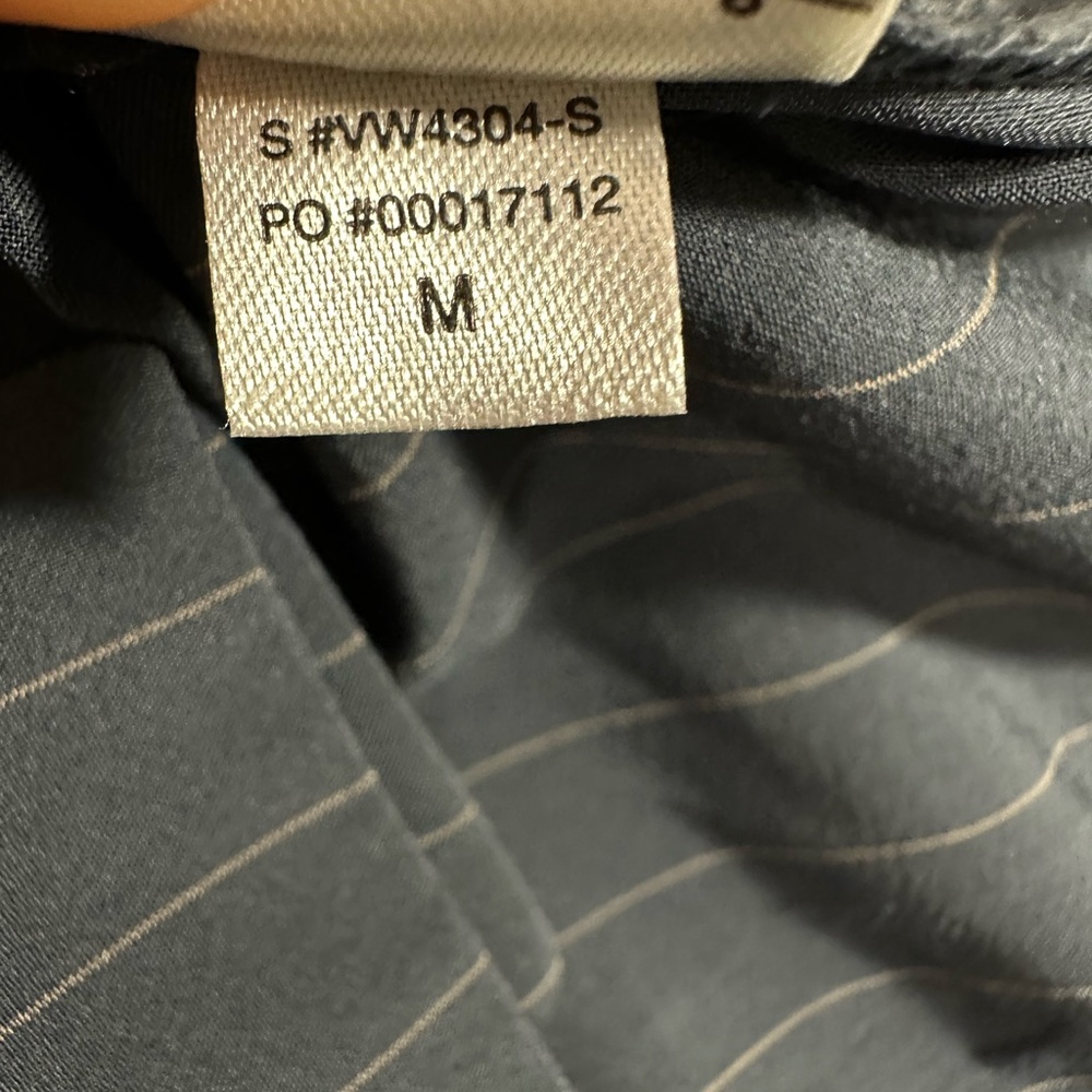 Vuori  Villa Wide-Leg Pinstripe Pants – Size M - Picture 8 of 11